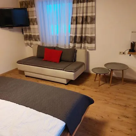 Alpenwelt * Neustift im Stubaital