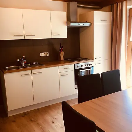 Alpenwelt * ניוסטיפט אים סטובאיטל